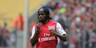 Posted by gervinho's forehead at 1:05 am 1 comment: Gervinho Has Arsenal Singing In The Rhine