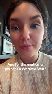 Jayna Lee's Instagram, Twitter & Facebook