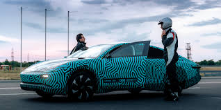The tech, the tyres and the people who make it. Lightyear One Prototype Delivers 441 Miles Of Range In Latest Track Test Top Tech News