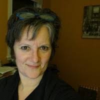 Mary Noll's Instagram, Twitter & Facebook