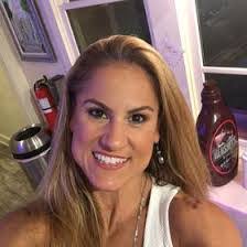 Amanda Bugg's Instagram, Twitter & Facebook