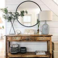 Beautiful Homes Of Instagram Connecticut Beach House Home Bunch Interior Design Ideas Console Table Decorating Home Decor Home Decor Inspiration