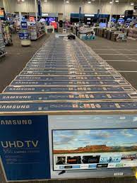 Best buy sells a wide range of electronics ranging from: Best Buy East Colonial 47 Photos 89 Reviews Appliances 4601 E Colonial Dr Orlando Fl Phone Number Yelp