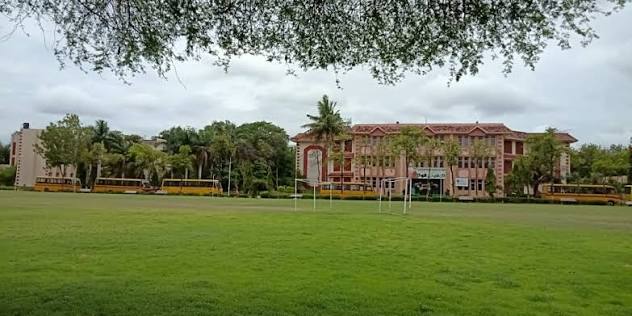 VIVEKANAND VIDYA VIHAR MARAL SAROVAR