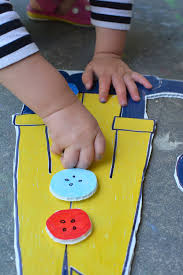 Pete the cat, math, & a flip the 5 & 10 frames freebie. Make Pete The Cat And His Four Groovy Buttons Meri Cherry