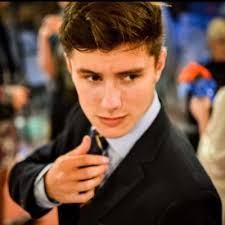 Sally Schofield (@schos)