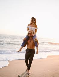 The photo on the horizon background. Beach Engagement Photos To Copy Now My Sweet Engagement