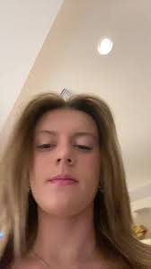 Ella Tower (@ella_tower_)