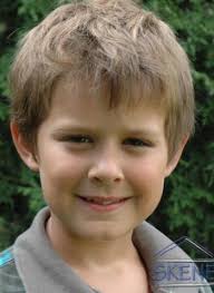 Dzieci i młodzież grająca