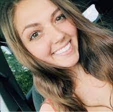 Darlene Carbone's Instagram, Twitter & Facebook