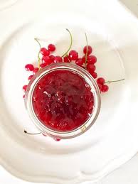 Rote Johannisbeer Marmelade Ohne Gelierzucker Kuchenkranzchen Zeigt Ein Rezept Von Minime Life In 2020