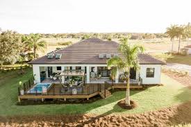 Interior designer brian patrick flynn talks inspiration for portsmouth hgtv dream home. Hgtv Unveils The Hgtv Smart Home 2021 In Naples Florida