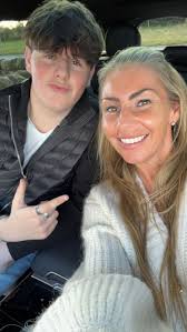 Best Mother's Day ever, with my all time favourite human!! Business is one  thing, family is everything ❤️