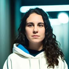 Laura (@donebylaura)