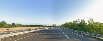 Photo Dermatose. « La circulation interdite sur l'autoroute A20 » annonce ...