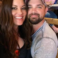 Are there short game and putting lessons in the Nashville area?