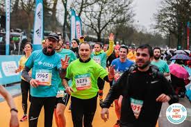 Première fois pour moi je fini en 1h35 min 28 sec. Facebook