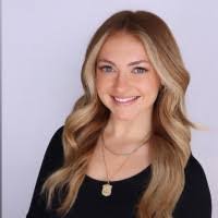 Madison Whipple's Instagram, Twitter & Facebook