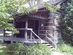 These rentals offer all contemporary amenities combined with the comforts of home for an idyllic experience. Pioneer Village Log Cabin Brown County Historical Society Inc Nashville Indiana