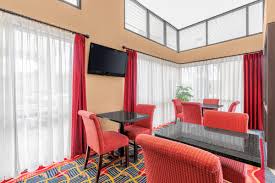 What are some restaurants close to americas best value inn kalispell? America S Best Value Inn