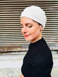 Bonnet en point mousse 100 % coton pour bébé. Bonnet Pour Chimiotherapie Et Pelade En Coton Biologique Blanc