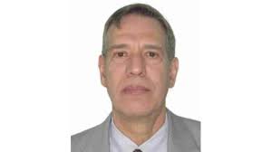 Sir José Eduardo e os Cavaleiros da Farsa Redonda