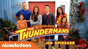 Max vende la scatola e il suo contenuto a cedric che ama i fumetti. Chris Jericho To Star On Nickelodeons The Thundermans Wrestling Amino