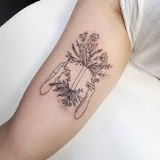 Being A Book Lover Isn T Just A Hobby It S A Way Of Life For Bibliophiles The Stories We Delve Into Become Very Importan Bookish Tattoos Tattoos Book Tattoo