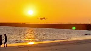 Menikmati Sunset di Pantai Kelan, Bali - Berita Daerah