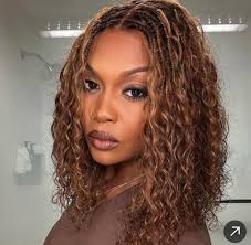 Hi everyone! Is there anyone here who can do the braid style like the one  in this video with human hair and come to my place in Brooklyn, Greenpoint?  I can also