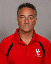 2009 UC Dinos Football Media Guide