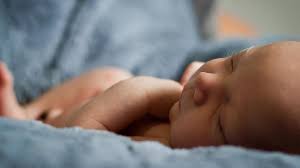 In den letzten wochen haben wir uns viel mit baby's schlaf, schlaftraining und schlaflernprogrammen beschäftigt und teilweise auch interessante. Ferber Methode Wie Funktioniert Schlaftraining Hallo Eltern