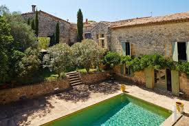 Non Loin D Uzes Un Grand Mas De Hameau Superbement Restaure Proprietes A Vendre Languedoc Roussillon P Maison A Vendre Propriete A Vendre Chateau France