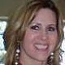 Gina Sand's Instagram, Twitter & Facebook