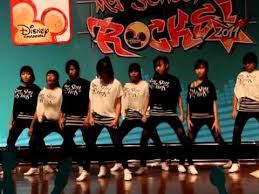 Shihab dan pengetua tkc, pn. My School Rocks 2011 Smk Kota Kemuning Youtube