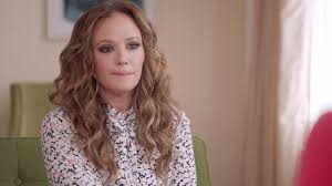 Leah remini, along with high amount scientology executives and church members, investigates individual balances during interviews and meetings with leah. Leah Remini Scientology And The Aftermath Netflix
