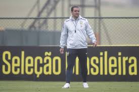 Uilson, luan garcia, rafinha alcântara, renato augusto, thiago maia, marquinhos, rodrigo caio, walace. Andre Jardine Anuncia Convocados Da Selecao Olimpica Para Amistosos Folha Pe