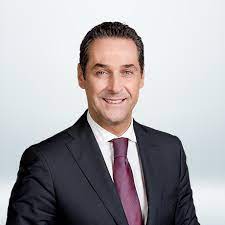 Hätte man in vielen fragen von beginn an auf uns freiheitliche gehört, wäre österreich und unserer bevölkerung viel erspart geblieben! Wahlkampf 2017 Heinz Christian Strache Fpo Puls4 Com