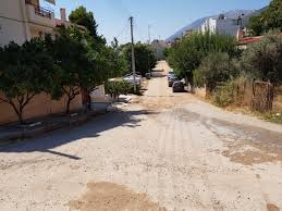Στη συνέχεια έφτασαν στα γλυκά νερά αστυνομικοί του τμήματος ανθρωποκτονιών, το οποίο διενεργεί προανάκριση για την υπόθεση, καθώς και κλιμάκιο της ασφάλειας. Ti Apantaei Sto Newpost O Dhmarxos Paianias Sthn Kataggelia Gia To Ergo Apoxeteyshs Sta Glyka Nera