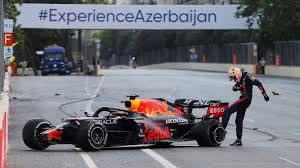 Get up to speed with everything you need to know about the 2021 azerbaijan grand prix. Avariya Pered Finishem I Oshibka Na Tormozhenii Kak Ferstappen I Hemilton Upustili Pobedu Na Gran Pri Azerbajdzhana Rt Na Russkom