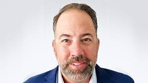 Janet Nuckols's Instagram, Twitter & Facebook