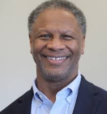 Kevin Amado's Instagram, Twitter & Facebook