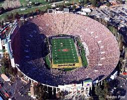 Bucket List 6 The Rose Bowl When The Uw Huskies Are Playing In It Rose Bowl Pasadena Pasadena California Rose Bowl Stadium