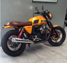 One Of Our Customized In 2020 Moto Guzzi Motorrad Klassisches Motorrad