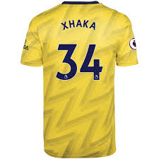 Trikotshop.net befindet sich derzeit noch im aufbau, die angaben zu taulant xhaka und den anderen spielern, vereinen und nationalteams können deshalb noch fehler. Kinder Fussball Granit Xhaka 34 Auswartstrikot Gelb Trikot 2019 20 Hemd