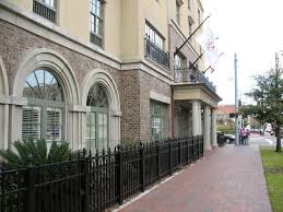 Our charming hotel in savannah, ga historic district is near river street attractions and scad. Hampton Inn Suites Savannah Historic District Savannah Ga Jobs Hospitality Online