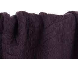 Un premier fabricant des tissus techniques et de la mode, tessiltoschi est une enterprise toscane specialisée dans la forniture de textiles pour l'industrie de la chaussure et des sacs à main. Tissu Maille Tricot 100 Laine Aubergine Mercerie En Ligne The Sweet Mercerie