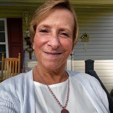 Prayers and sympathy for Phyllis Gillespie Sparks (Charles) and to the  Alexander Family in the death of Reda Ann Gillespie Alexander (late Don).  Remember these families during this time.