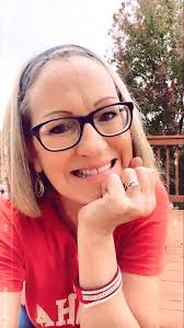 Arvilla Fee, Left Field