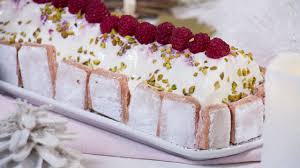 Ingrédients de la recette recette pour 8 personnes préchauffer le four, thermostat 6 (180°c) cuisson 10 minutes ingrédients: Buche De Noel Glacee Vacherin Express Et Facile Youtube